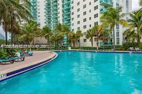 3901 S Ocean Drive Hollywood FL 33019