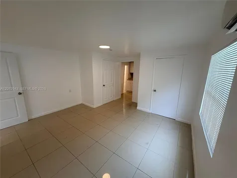 548 NW 30th Street Miami FL 33127