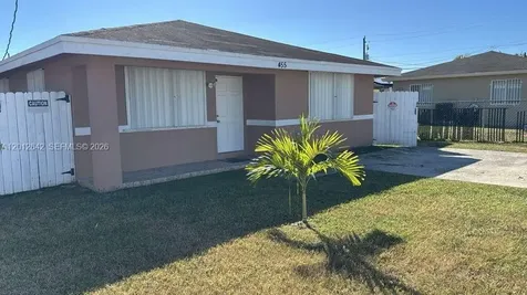 455 NW 14th Street Florida City FL 33034