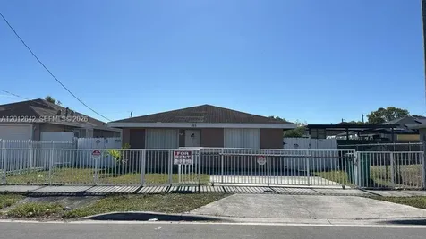 455 NW 14th Street Florida City FL 33034