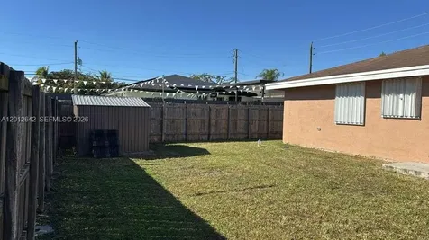 455 NW 14th Street Florida City FL 33034
