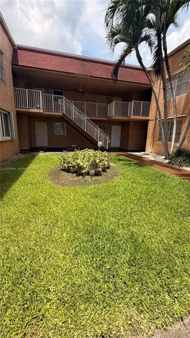 9972 SW 88th Street Miami FL 33176