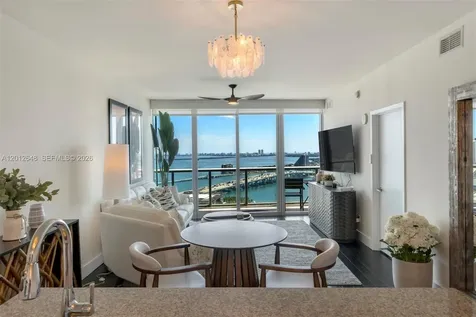 888 Biscayne Boulevard Miami FL 33132