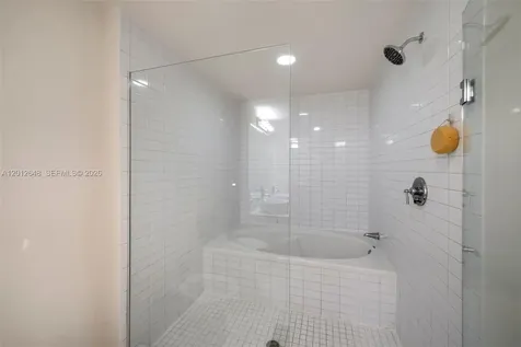 888 Biscayne Boulevard Miami FL 33132