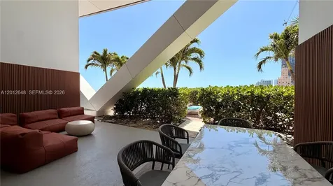 888 Biscayne Boulevard Miami FL 33132