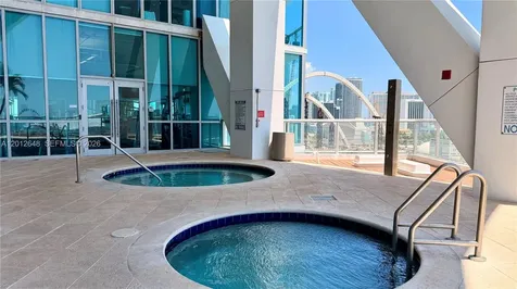888 Biscayne Boulevard Miami FL 33132