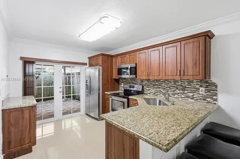 6873 W 36th Avenue Hialeah FL 33018