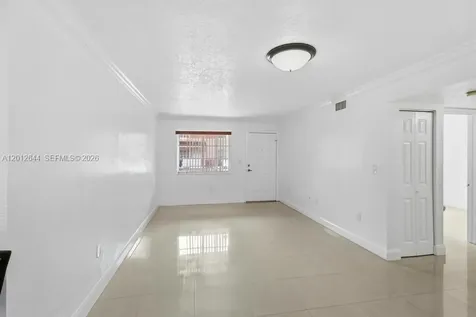 6873 W 36th Avenue Hialeah FL 33018