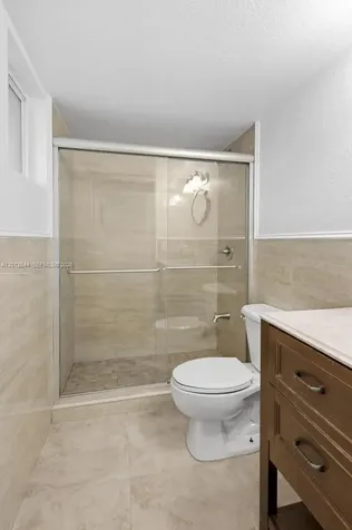 6873 W 36th Avenue Hialeah FL 33018