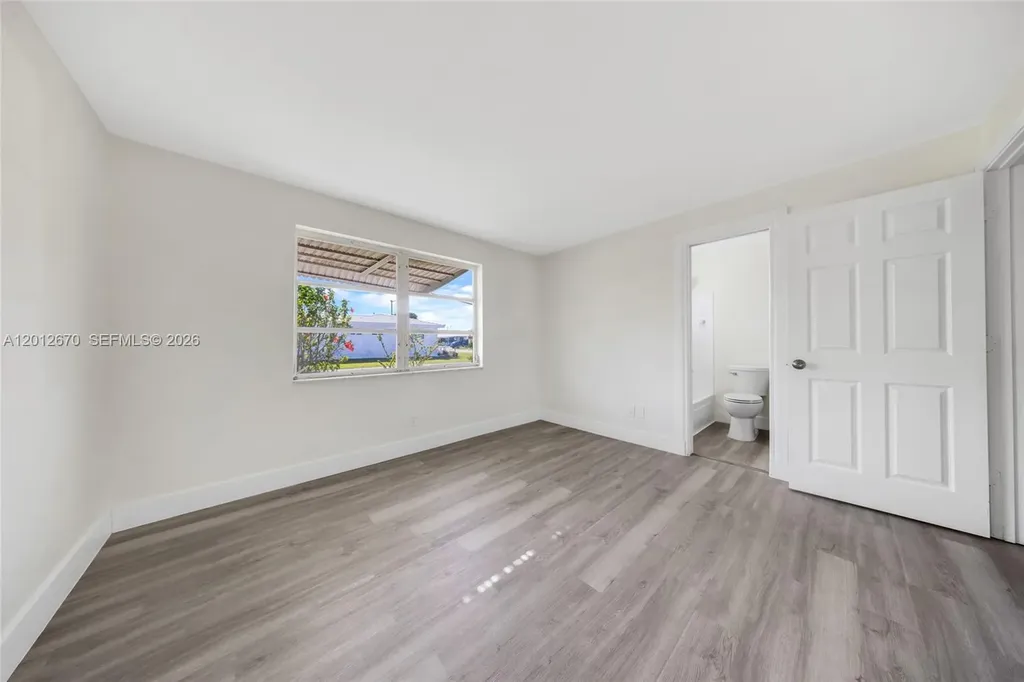 2520 NW 2nd Drive Pompano Beach FL 33064