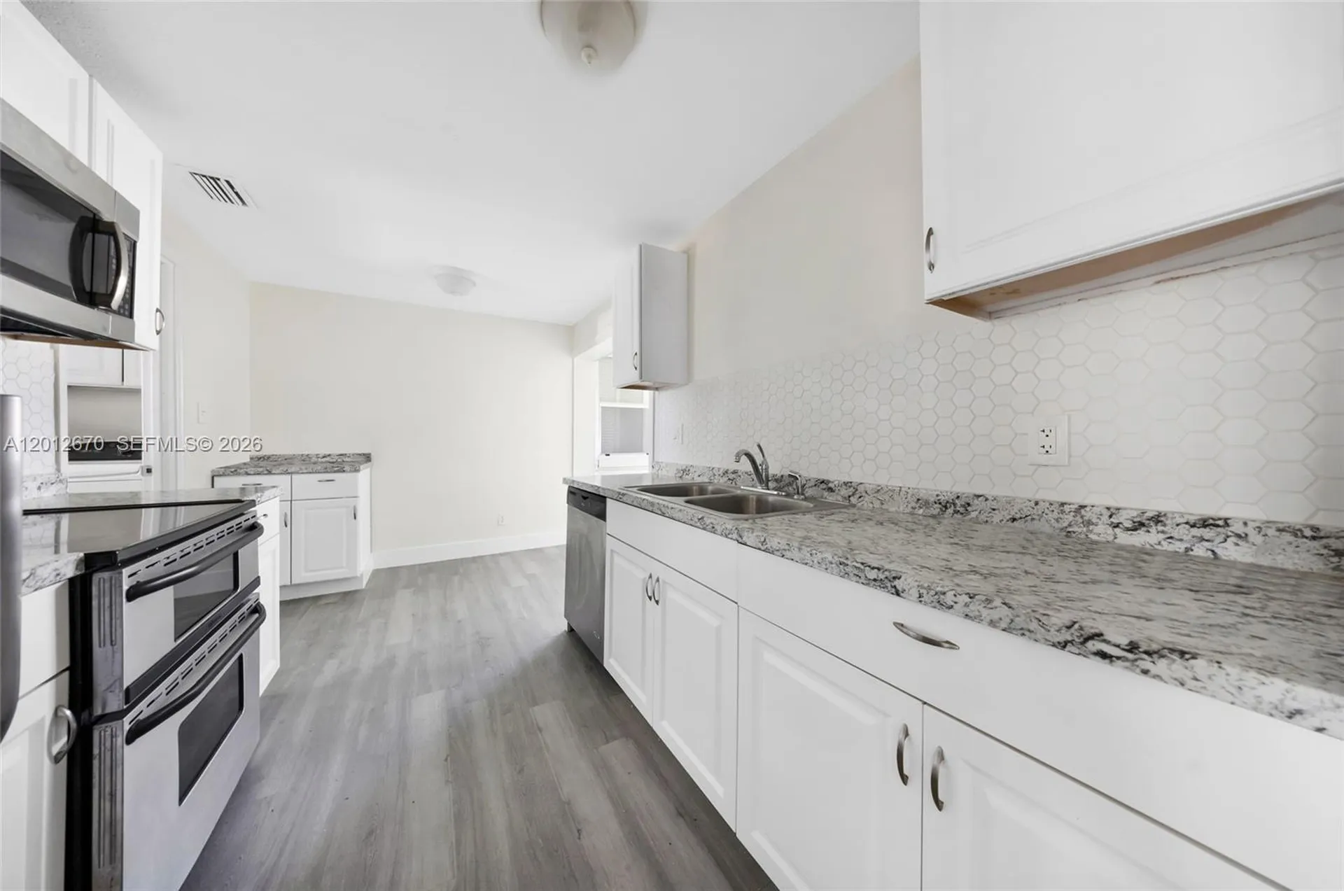 2520 NW 2nd Drive Pompano Beach FL 33064