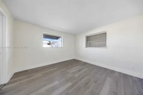 2520 NW 2nd Drive Pompano Beach FL 33064