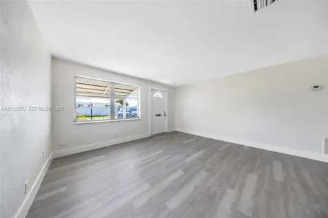2520 NW 2nd Drive Pompano Beach FL 33064