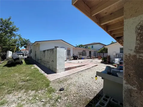 13720 SW 32nd Street Miami FL 33175
