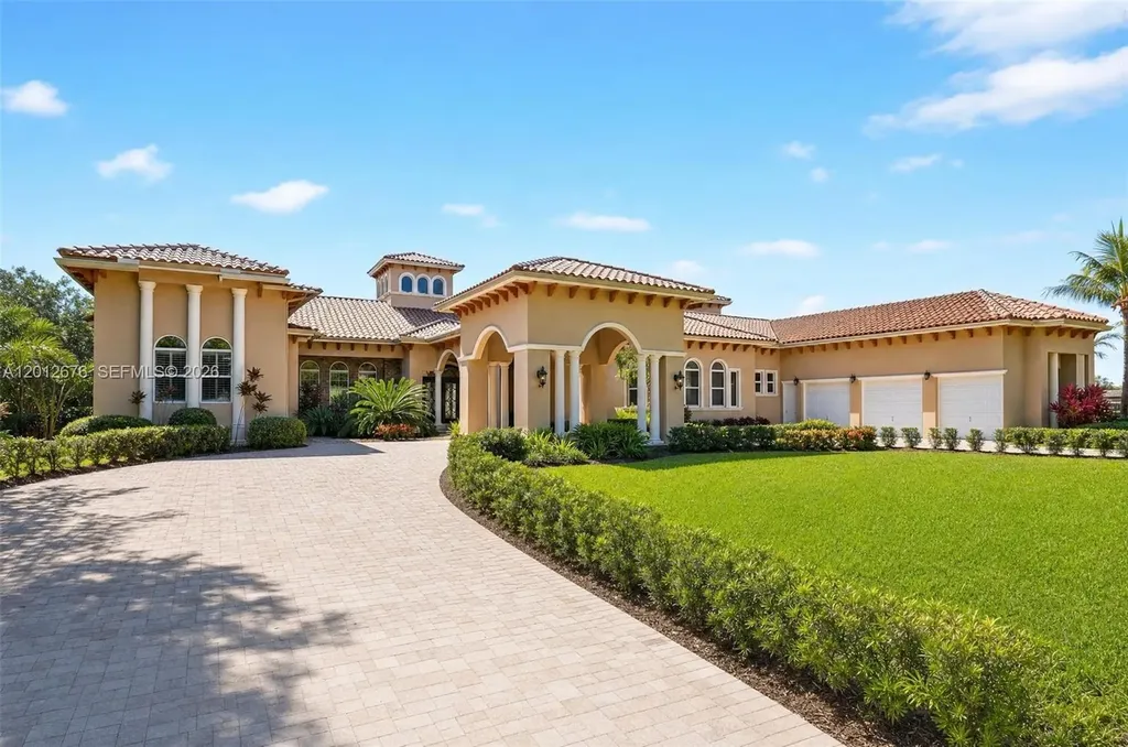 7480 SW 100th Street Pinecrest FL 33156