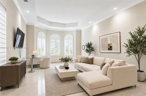 7480 SW 100th Street Pinecrest FL 33156