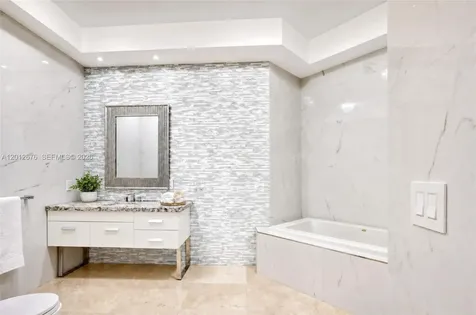7480 SW 100th Street Pinecrest FL 33156