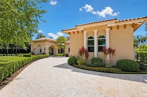 7480 SW 100th Street Pinecrest FL 33156