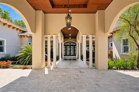 7480 SW 100th Street Pinecrest FL 33156