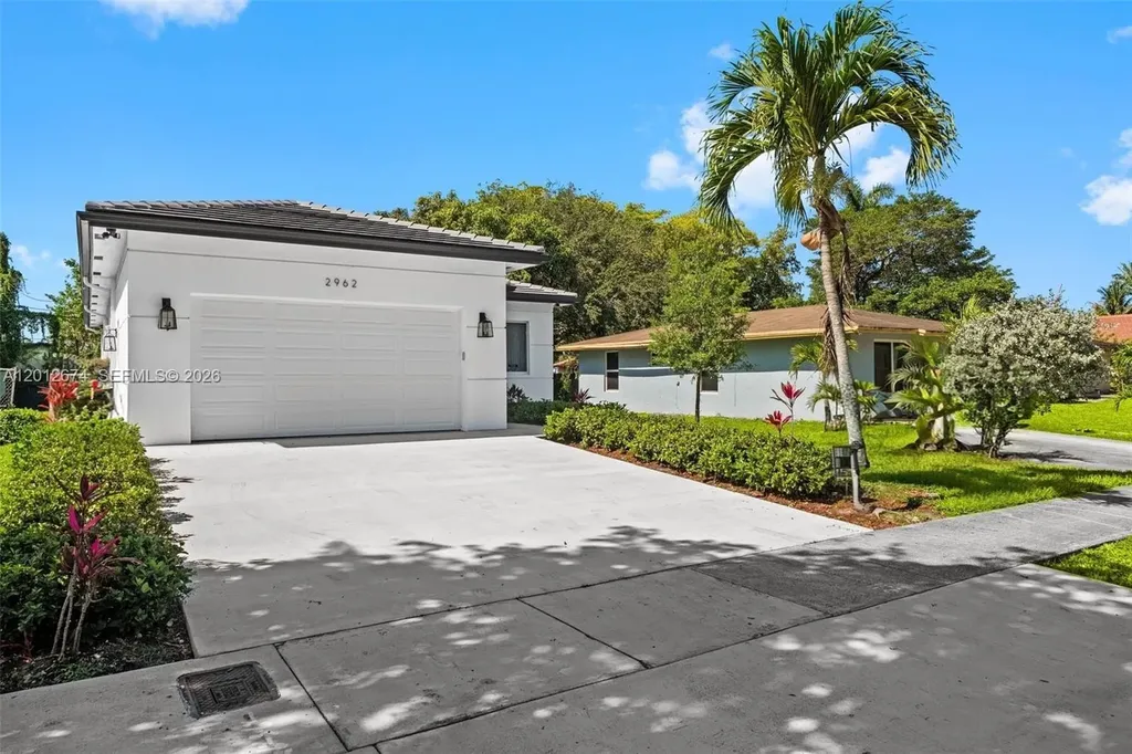 2962 NW 10th Court Fort Lauderdale FL 33311