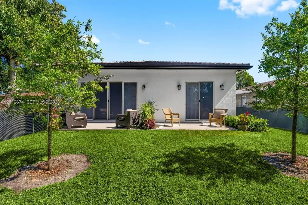 2962 NW 10th Court Fort Lauderdale FL 33311