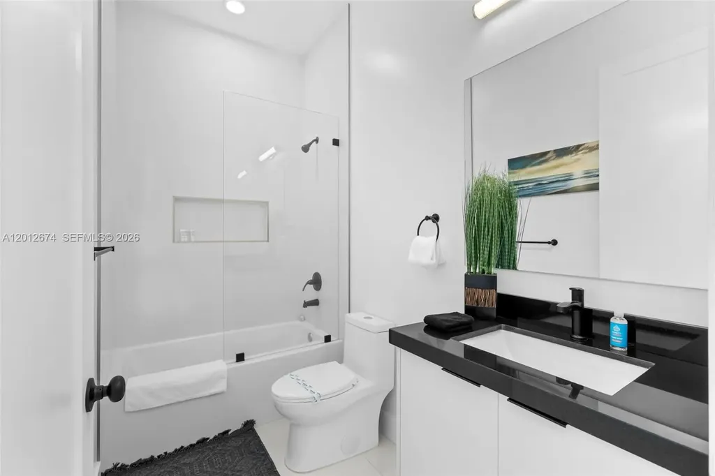 2962 NW 10th Court Fort Lauderdale FL 33311