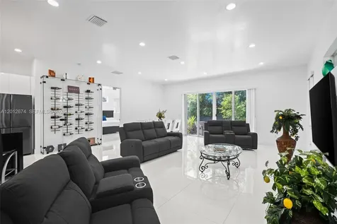 2962 NW 10th Court Fort Lauderdale FL 33311