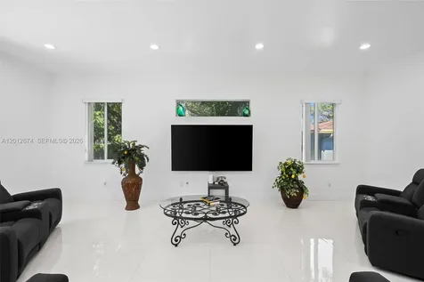 2962 NW 10th Court Fort Lauderdale FL 33311