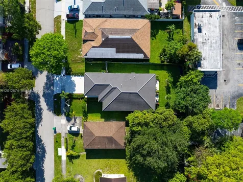 2962 NW 10th Court Fort Lauderdale FL 33311
