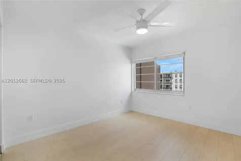 4670 W 13th Lane Hialeah FL 33012