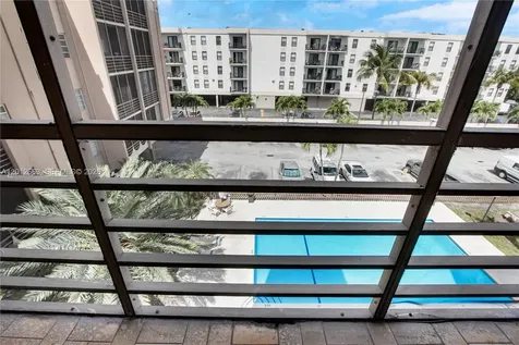 4670 W 13th Lane Hialeah FL 33012