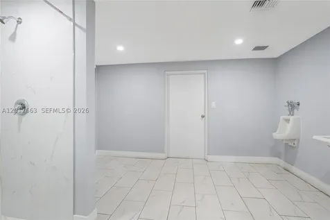 4670 W 13th Lane Hialeah FL 33012