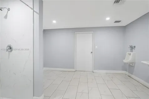 4670 W 13th Lane Hialeah FL 33012