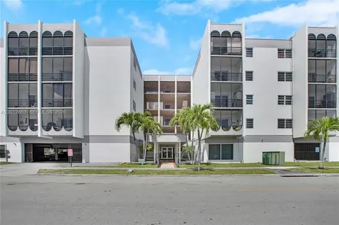 4670 W 13th Lane Hialeah FL 33012