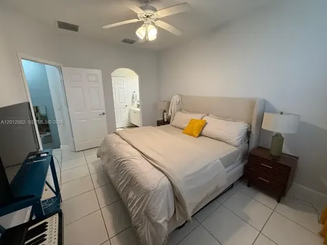 Miramar FL 33025