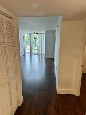 5055 NW 7th Street Miami FL 33126