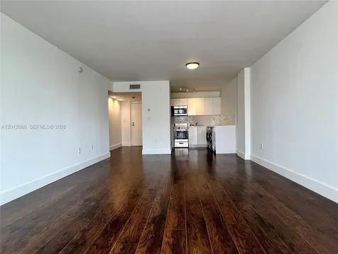 5055 NW 7th Street Miami FL 33126