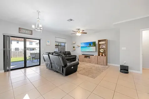 25378 SW 108th Avenue Homestead FL 33032
