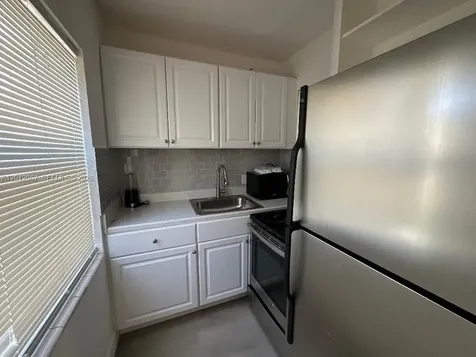 1956 Lincoln Street Hollywood FL 33020