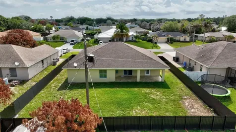 1922 SE Camilo Street Port St. Lucie FL 34952