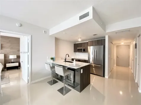 488 NE 18th Street Miami FL 33132