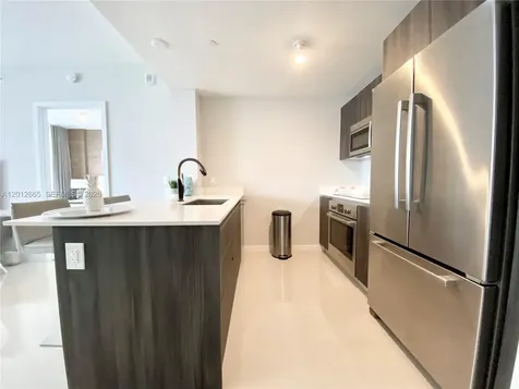 488 NE 18th Street Miami FL 33132