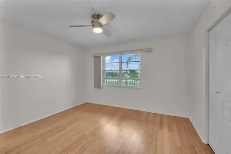1000 SW 125th Avenue Pembroke Pines FL 33027