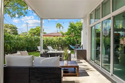 1898 SW 17th Street Miami FL 33145