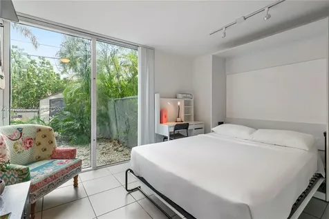1898 SW 17th Street Miami FL 33145