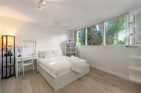 1898 SW 17th Street Miami FL 33145