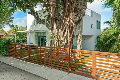 1898 SW 17th Street Miami FL 33145