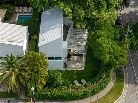 1898 SW 17th Street Miami FL 33145