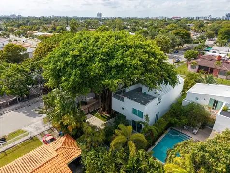1898 SW 17th Street Miami FL 33145