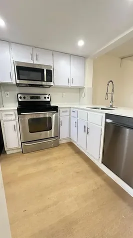 901 NE 209th Terrace Miami FL 33179